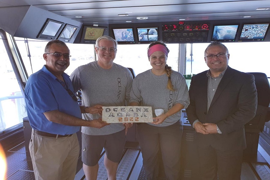 25ef7ff5 14c6 4b2c 8e0f 4dc32eb80036