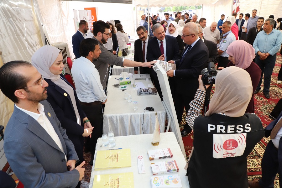 fdac2b7d 667e 45ba aa9b dce86065ed87